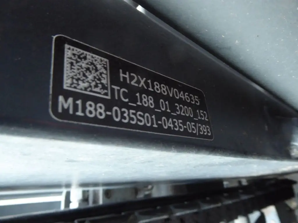 10325-4.jpg
