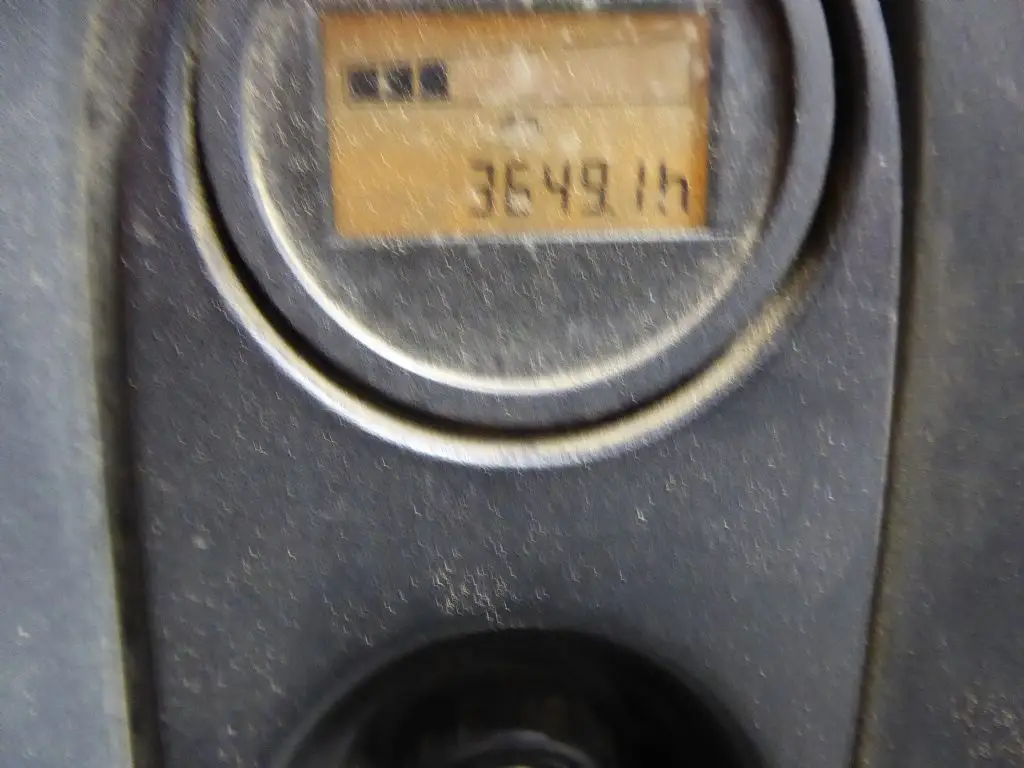 8702a-7