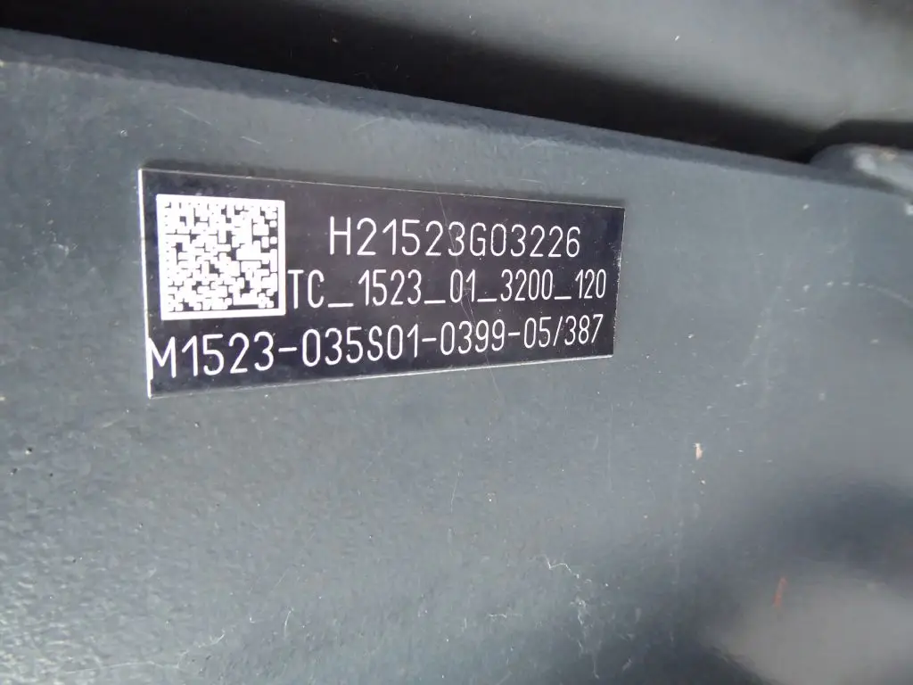 8711a-3
