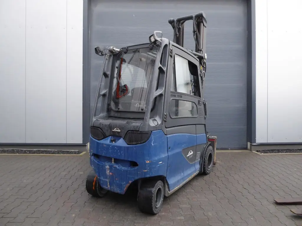 9438a-8
