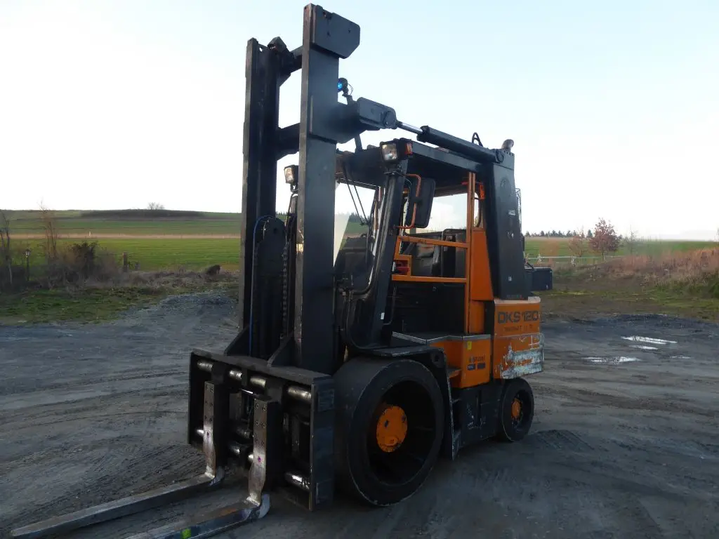 Gabelstapler günstig und sicher online kaufen. Hier sehen Sie einen Hubtex DKS-120 aus dem Jahr 2006.