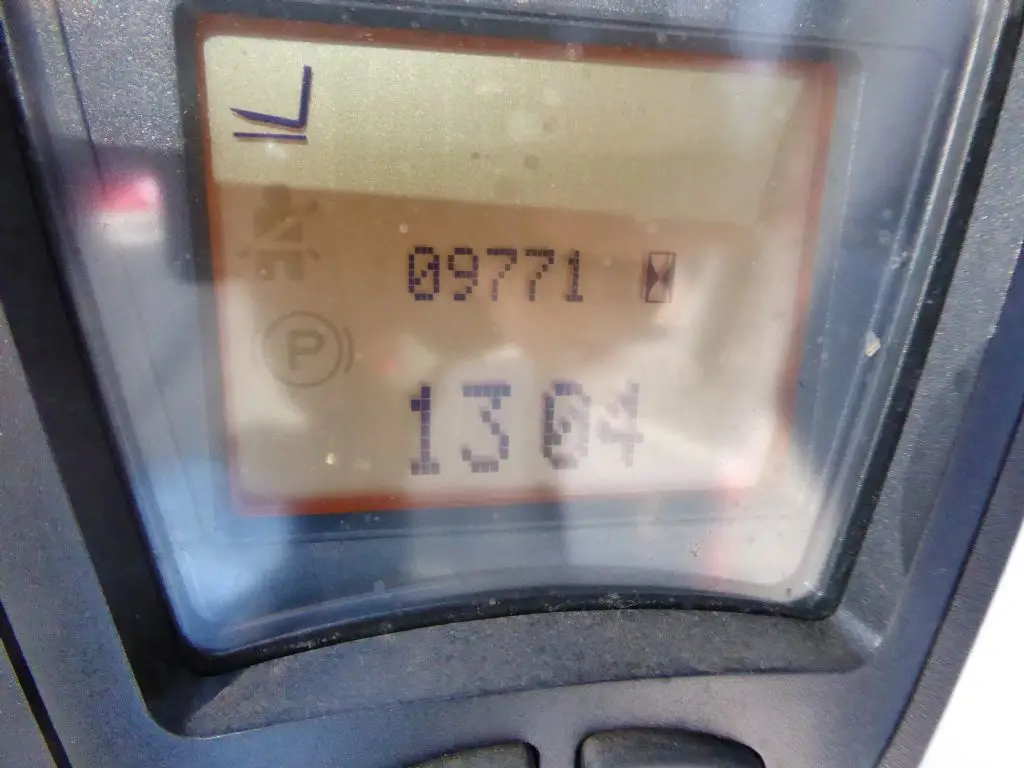 8896c-6.jpg
