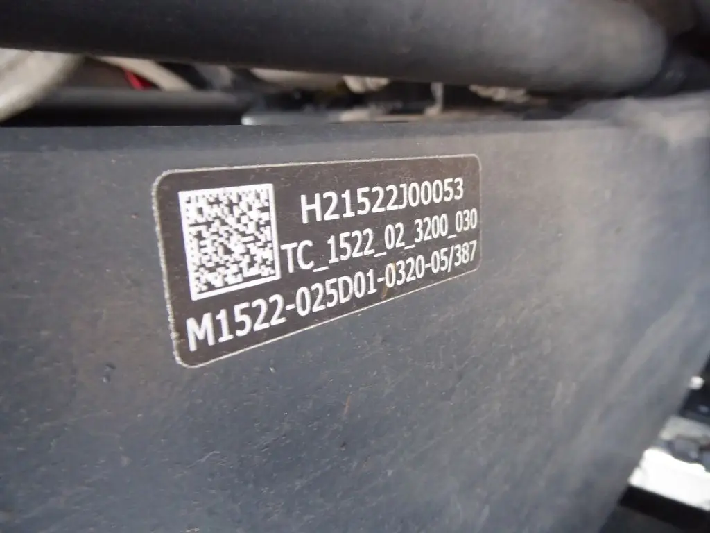 9520c-3.jpg