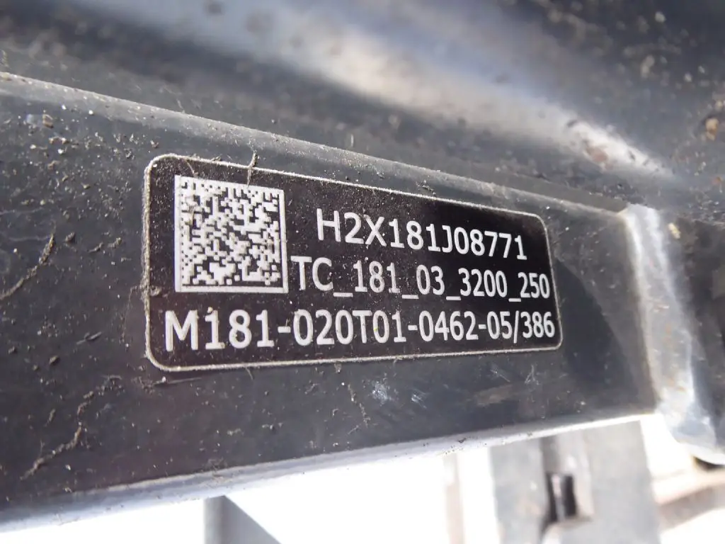 10748-8.jpg