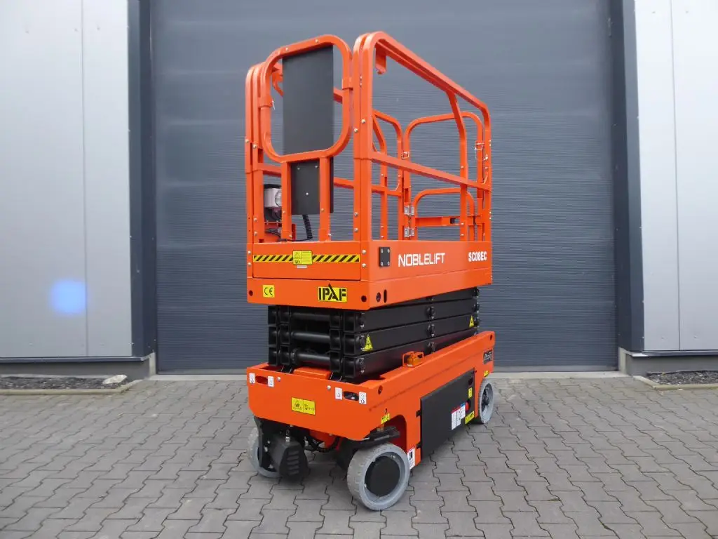 Gabelstapler günstig und sicher online kaufen. Hier sehen Sie einen Noblelift SC08EC aus dem Jahr 2025.