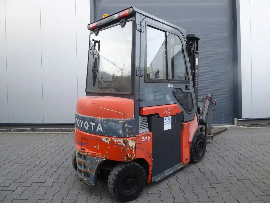 4993-7.jpg