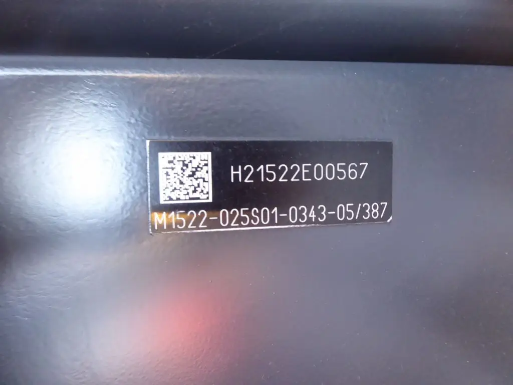 8111-6.jpg