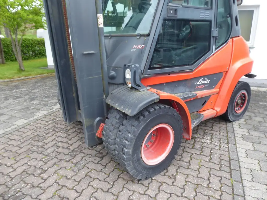 9562-2.jpg