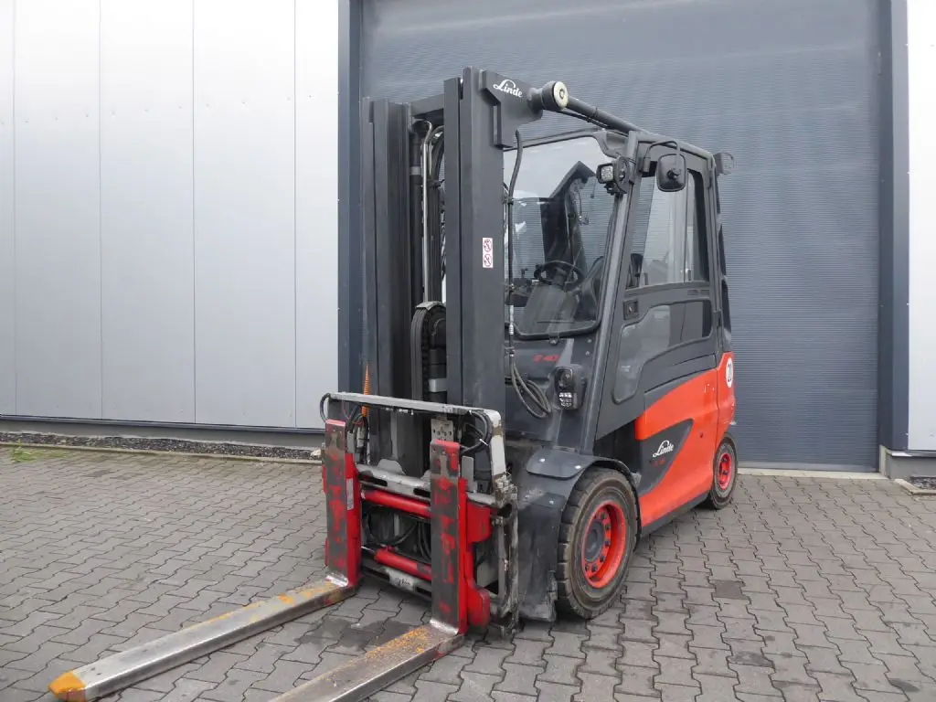 Gabelstapler günstig und sicher online kaufen. Hier sehen Sie einen Linde E40HL-01/600 aus dem Jahr 2019.